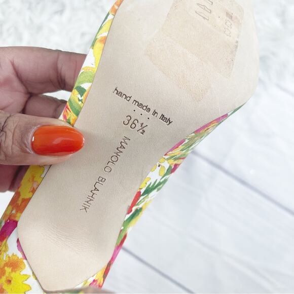 🆕 Manolo Blahnik Women's Bb Yellow Floral Print Pointed Toe‎ Pumps Size 36.5 - Picture 5 of 8